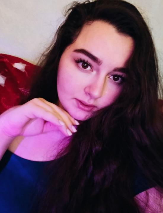 Webcam chat profile for JamilaRapunzel: Legs, feet & shoes