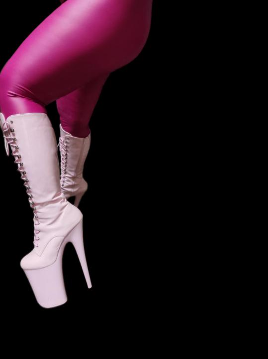 Webcam chat profile for QueenKataleya