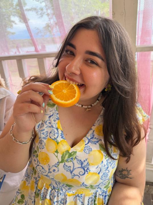 Webcam chat profile for PeachBlush: Ask about my Hobbies