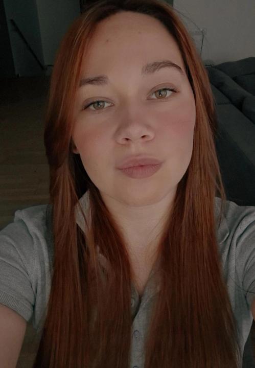 Webcam chat profile for HelgaAngel: Travel