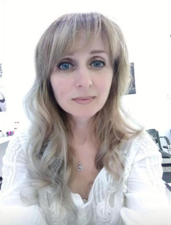 Webcam chat profile for BellaCharm01