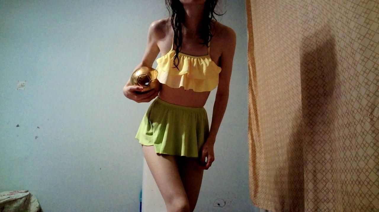 Webcam chat profile for Famefortune: Dancing