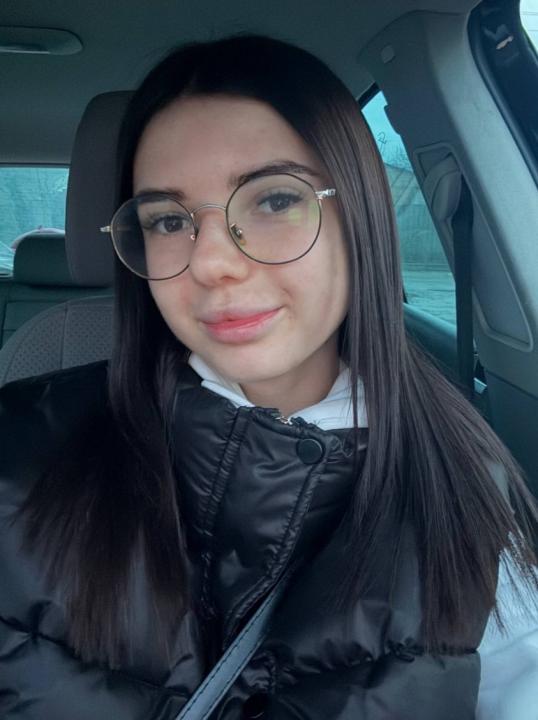 Webcam chat profile for RosyButterfly: Ask about my Hobbies