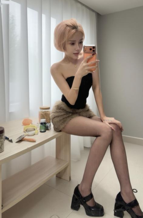 Webcam chat profile for JennaLena: Lingerie & stockings