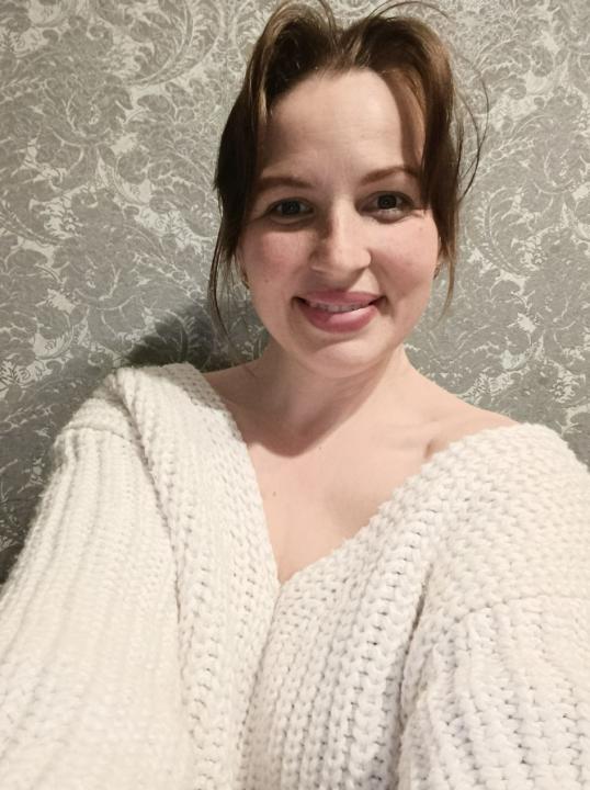 Webcam chat profile for Coriella: Ask about my Hobbies