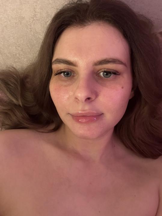 Webcam chat profile for NattyLu: Bondage & discipline