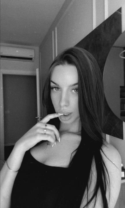 Webcam chat profile for Martochka: Travel