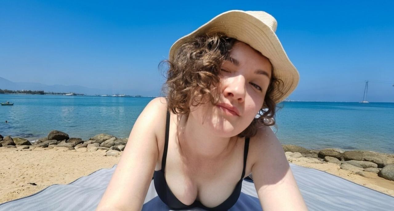 Webcam chat profile for kolibri485: Travel