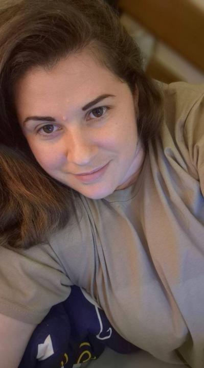 Webcam chat profile for Karinna