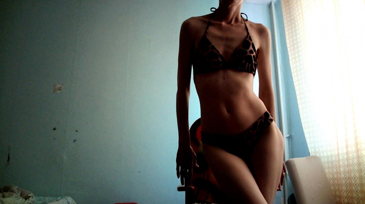 Webcam chat profile for Famefortune: Dancing