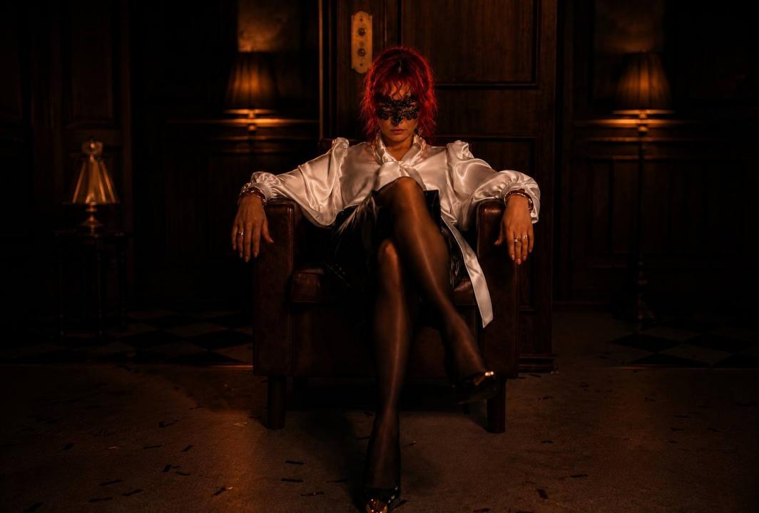 Webcam chat profile for miratell: Dominatrix