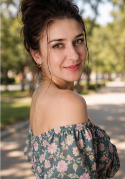 Webcam chat profile for Ninella: Ask about my Hobbies