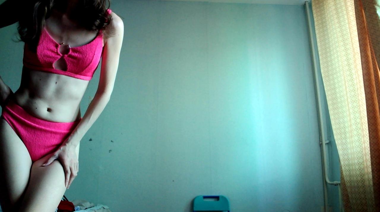 Webcam chat profile for Famefortune: Dancing