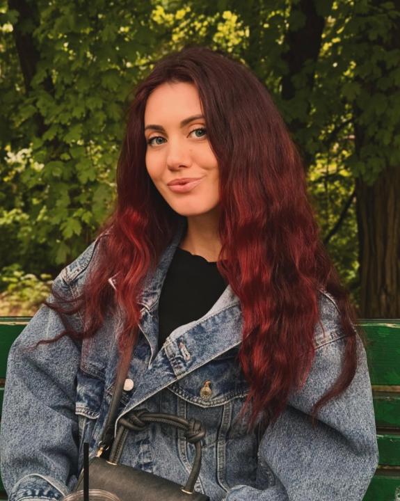 Webcam chat profile for Ressa: Ask about my Hobbies