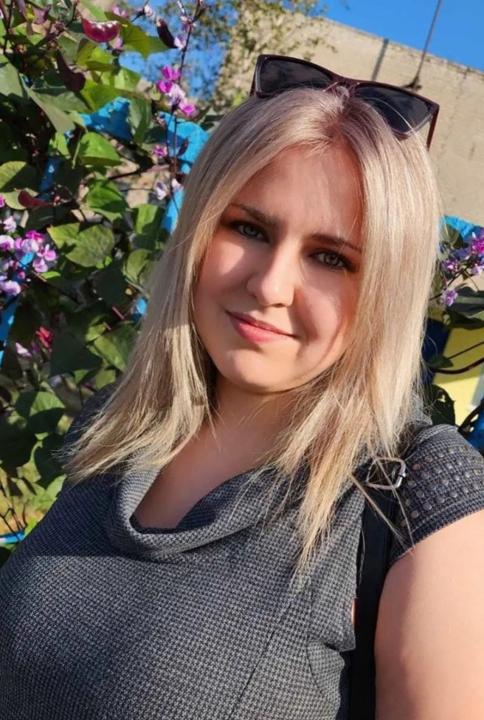 Webcam chat profile for MatureKitten69