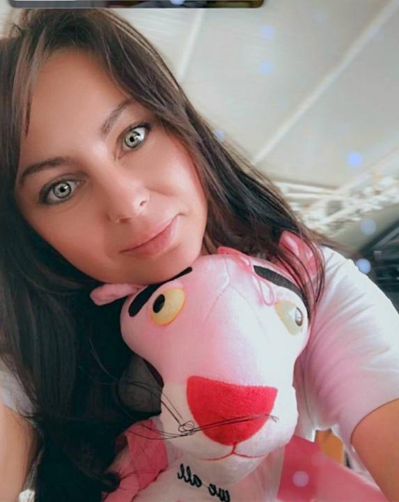 Webcam chat profile for Mariy: Nails