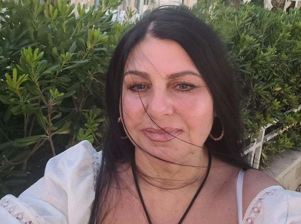 Webcam chat profile for Maurelle: Ask about my Hobbies