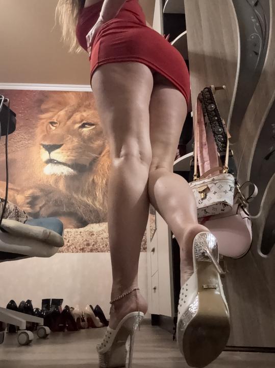 Webcam chat profile for XNoLimitsDomina: Bondage & discipline