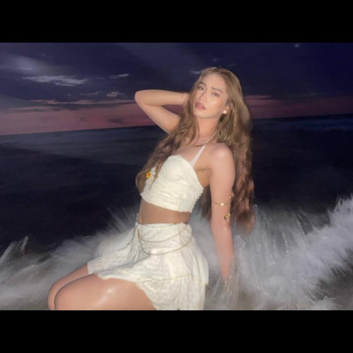 Webcam chat profile for ArcySchiffer: Jerking off