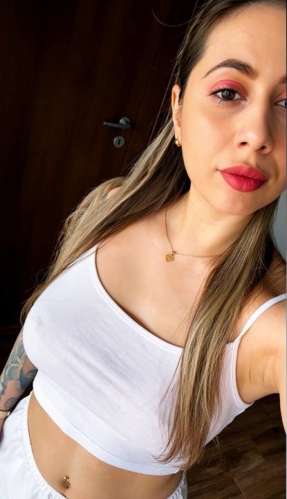 Webcam chat profile for Rosediamond06: Legs, feet & shoes