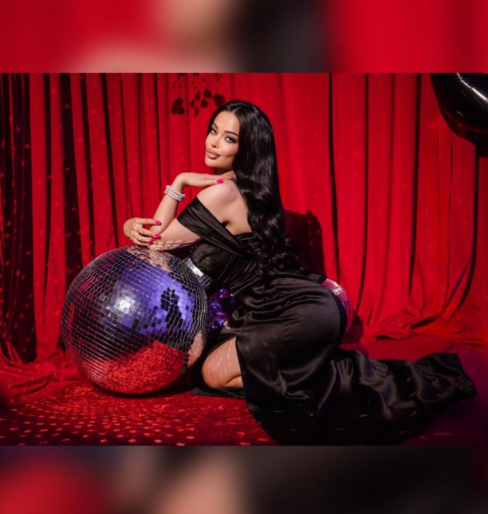 Webcam chat profile for KisssMiss1
