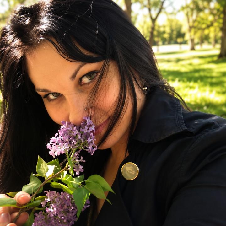 Webcam chat profile for Roxsana: Outfits