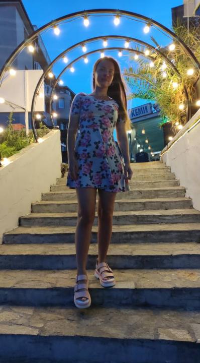 Webcam chat profile for LilianaLu: Travel