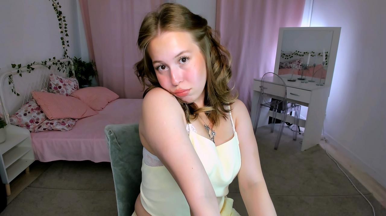 Webcam chat profile for LanaRoselle: Legs, feet & shoes