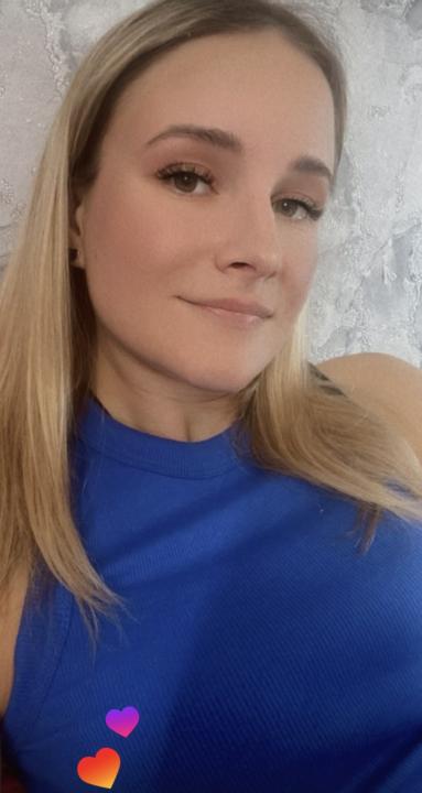 Webcam chat profile for 777SoftLuna: Ask about my Hobbies