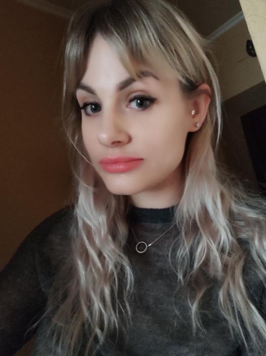 Webcam chat profile for DustyRose: Leather