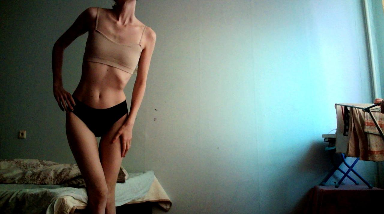 Webcam chat profile for Famefortune: Dancing