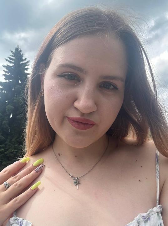 Webcam chat profile for AlisaLove