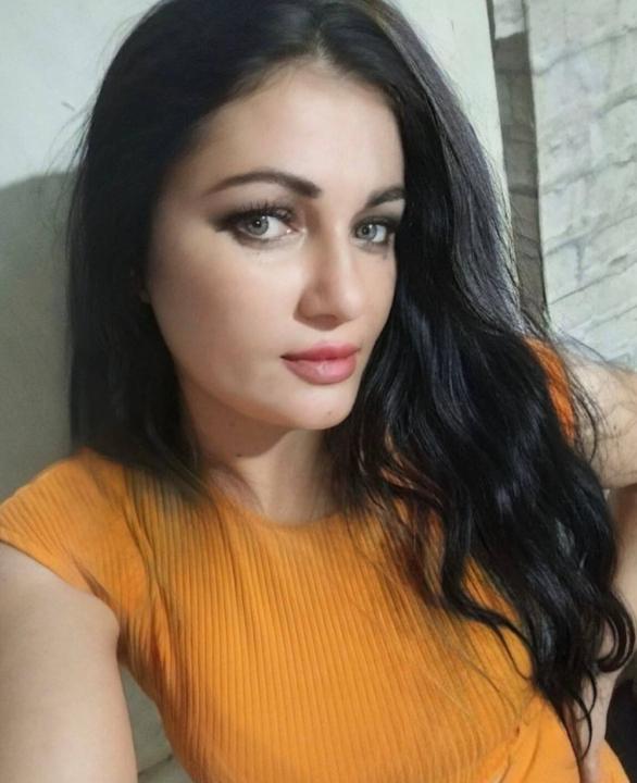 Webcam chat profile for WildPrinces: Ask about my Hobbies