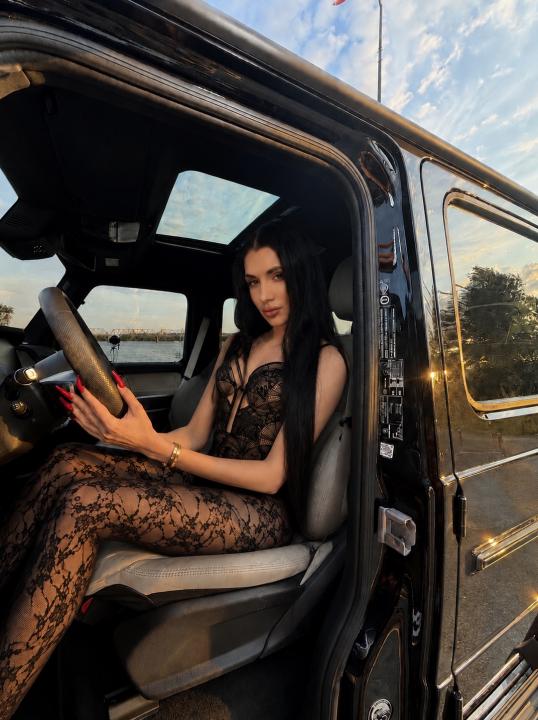 Webcam chat profile for AlisaSecrtAgent: Bondage & discipline