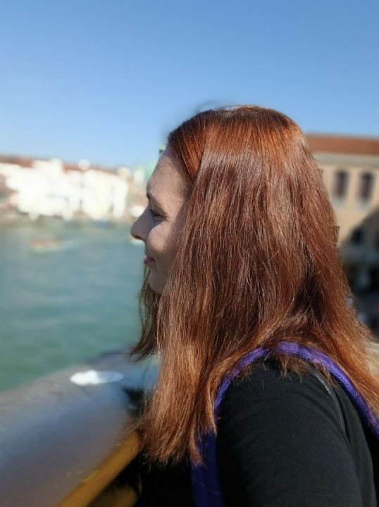 Webcam chat profile for CherryMoon1