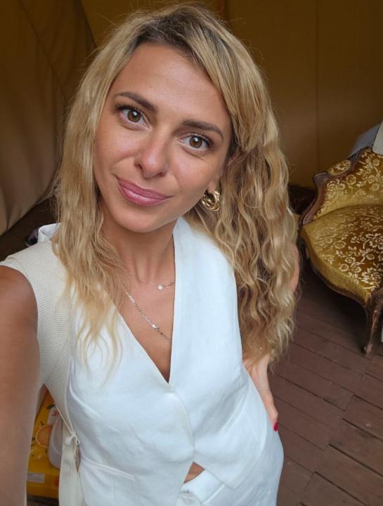Webcam chat profile for SweetFantasy: Ask about my Hobbies