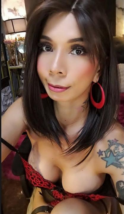 Webcam chat profile for CELINAFOX: Dominatrix