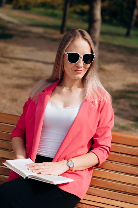 Webcam chat profile for GloriaBaby: Outdoor Activities