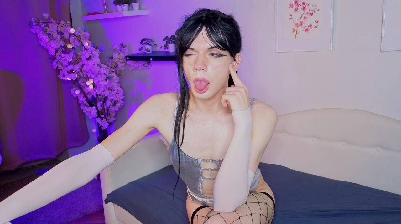 Webcam chat profile for IrisEverics: Bondage & discipline
