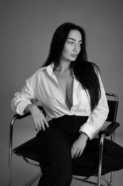 Webcam chat profile for MiaRiley: Dominatrix