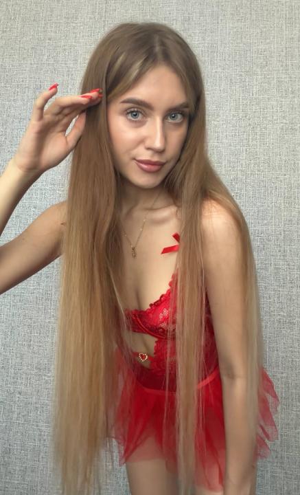 Webcam chat profile for FoxlunaXX: Bondage & discipline