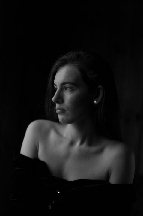 Webcam chat profile for YourNicole: Travel