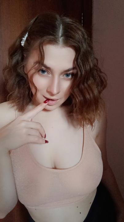 Webcam chat profile for Miralyn: Ask about my Hobbies