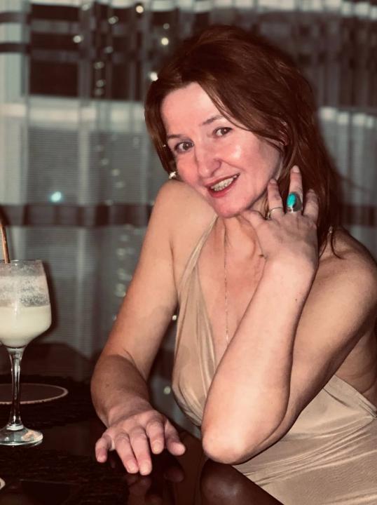 Webcam chat profile for Elizabeth1V: Dancing
