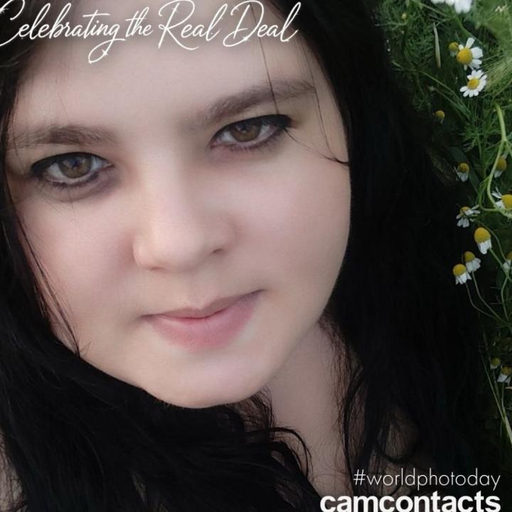 Webcam chat profile for Enorielle: Ask about my Hobbies