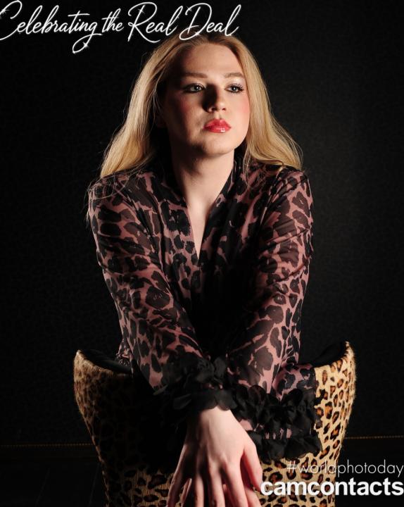Webcam chat profile for JesSolar: Jerking off
