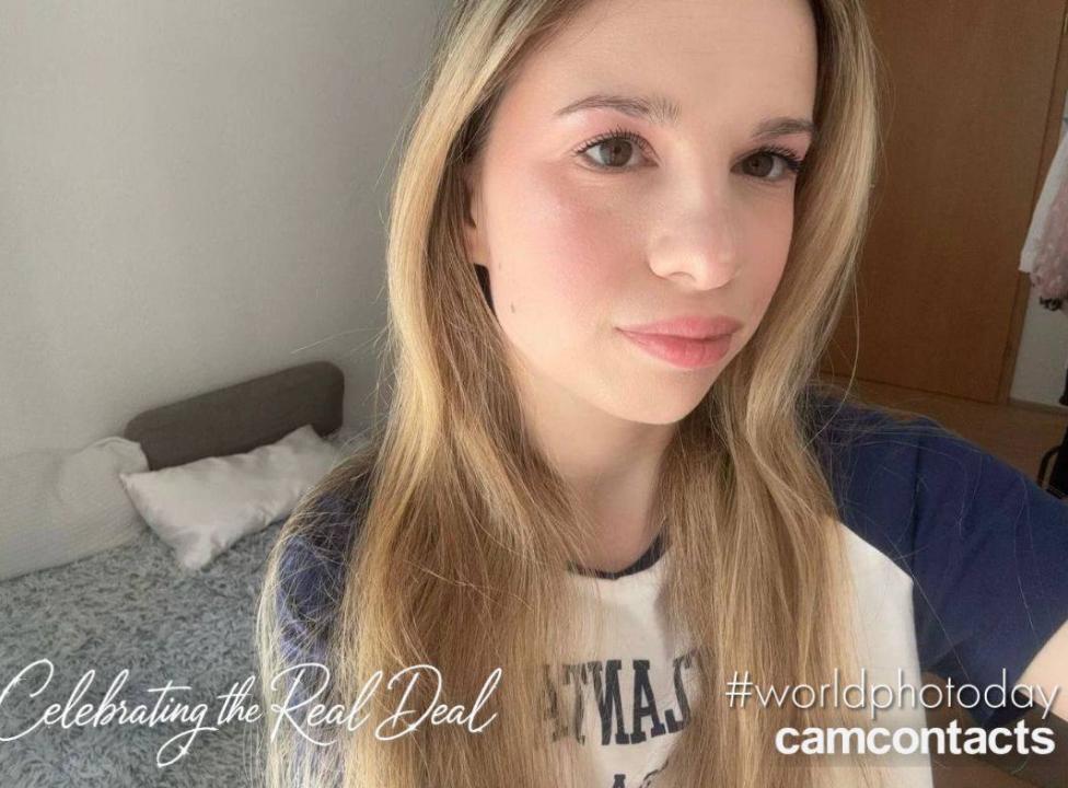 Webcam chat profile for SweetKriss: Dancing