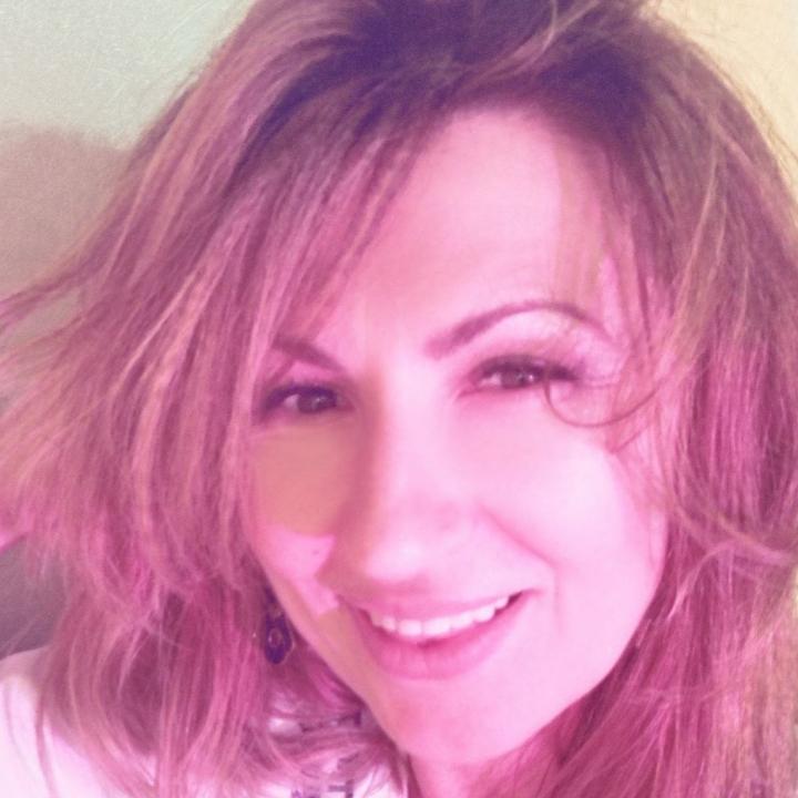 Webcam chat profile for SunnyRay: Cooking