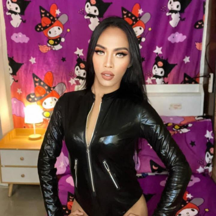 Webcam chat profile for KhandaMathay: Dominatrix