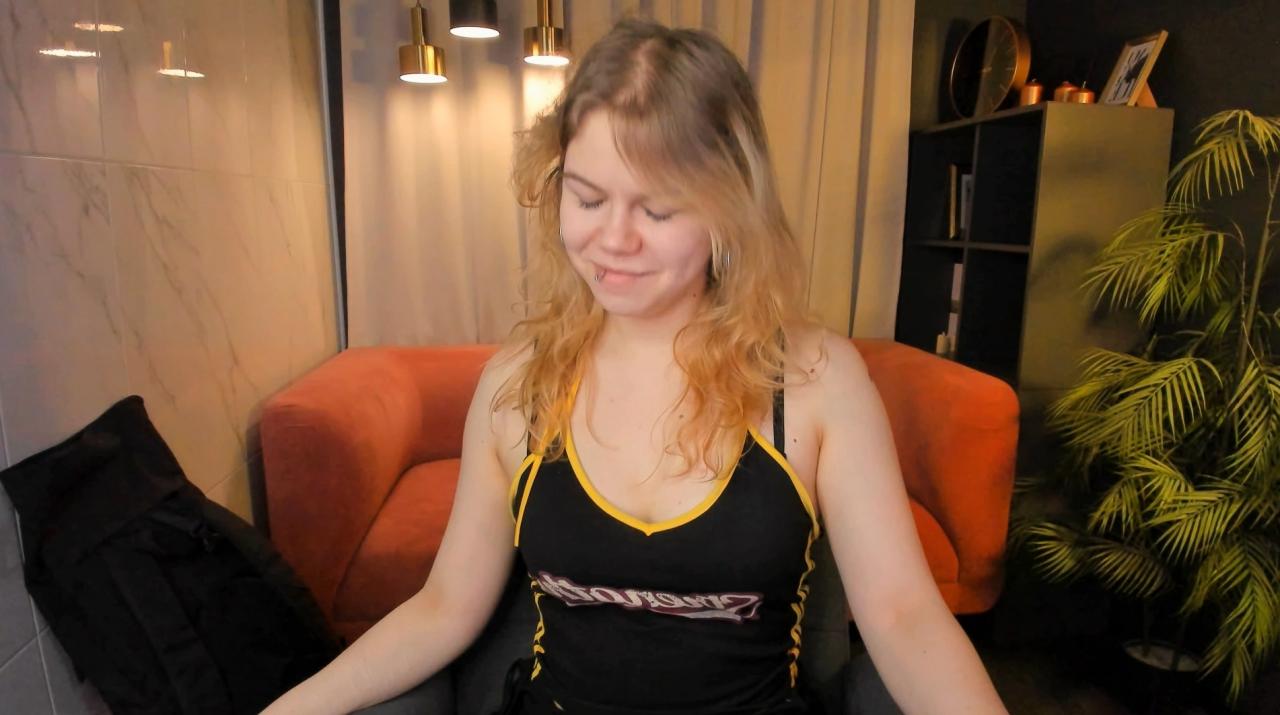 Webcam chat profile for ElizabethVane: Legs, feet & shoes